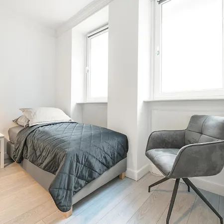 Appartement The Lachmann Group Apartment, 2br, One Living Room, 2 Bathrooms, Family Friendly, 4 - 7 Guests