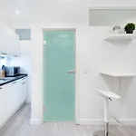 Lejlighed The Lachmann Group Apartment, 2br, One Living Room, 2 Bathrooms, Family Friendly, 4 - 7 Guests *